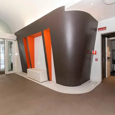 Open Space 53 Con Parcheggio In E Colazione Deliziosa * تورينو