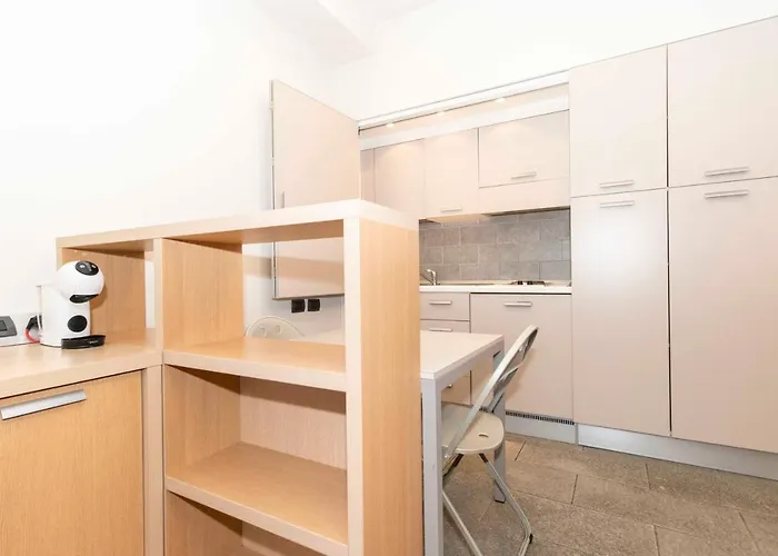 アパート Open Space 53 Con Parcheggio In E Colazione Deliziosa トリノ