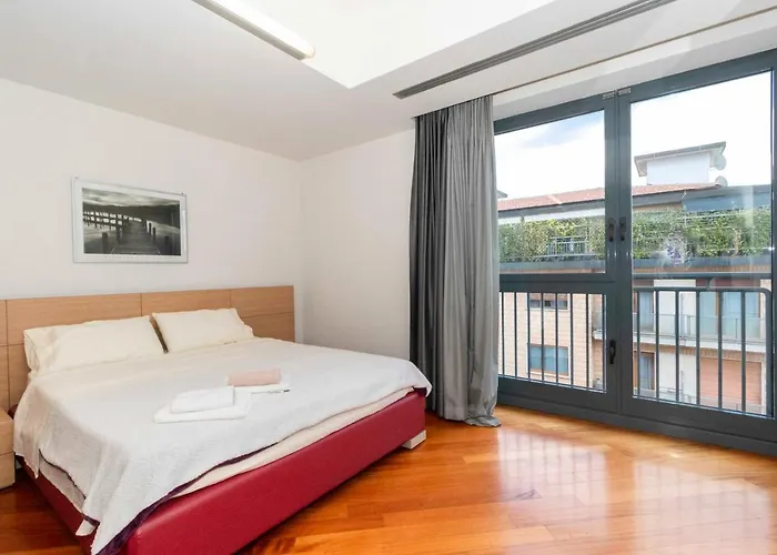 Open Space 53 Con Parcheggio In E Colazione Deliziosa Apartament